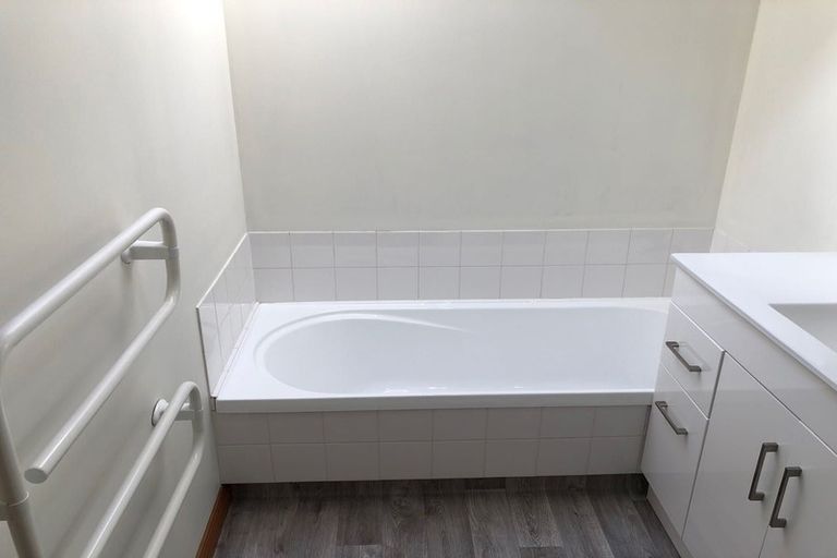 Photo of property in 62 Ilam Road, Upper Riccarton, Christchurch, 8041