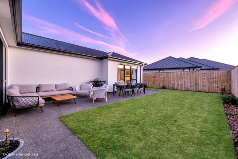 Photo of property in 17 Sutherlands Road, Halswell, Christchurch, 8025