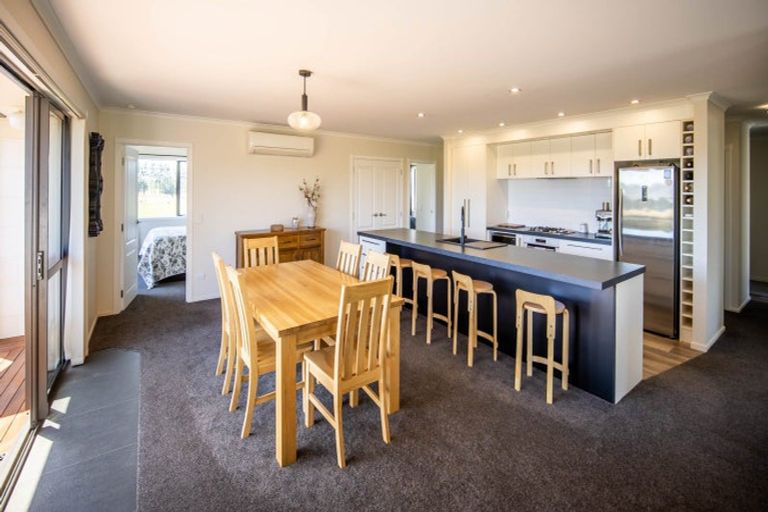 Photo of property in 280 Parsons Road, Weston, Oamaru, 9491