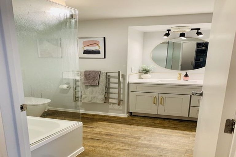 Photo of property in 15/68 Mountain Road, Mount Wellington, Auckland, 1072