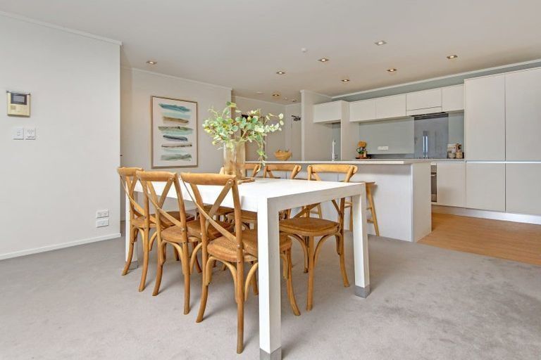 Photo of property in Quayside Apartments, 116/11 George Street, Whakatane, 3120