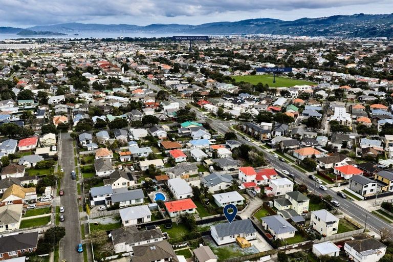 Photo of property in 128a Waiwhetu Road, Waterloo, Lower Hutt, 5011