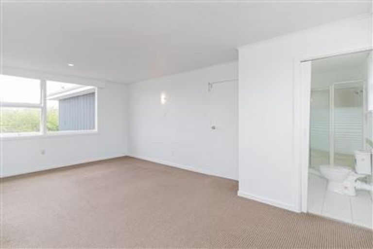 Photo of property in 50 Mooray Avenue, Bishopdale, Christchurch, 8053