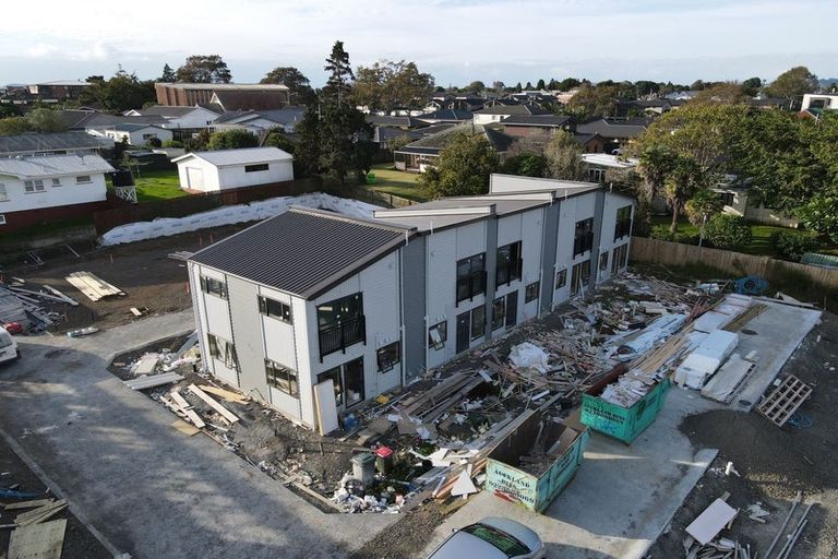 Photo of property in 21 Miles Avenue, Papatoetoe, Auckland, 2025