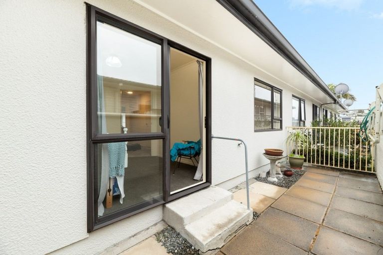 Photo of property in 8d Heath Street, Mount Maunganui, 3116