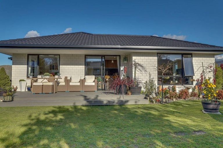 Photo of property in 43 Easthaven Place, Redwoodtown, Blenheim, 7201