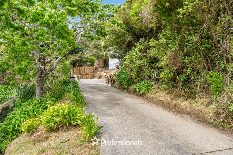 Photo of property in 11 Hill Grove, Naenae, Lower Hutt, 5011