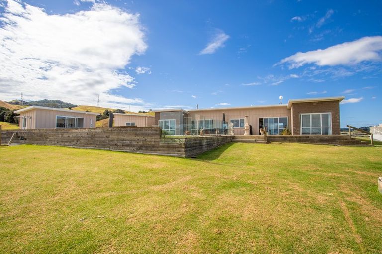 Photo of property in 3354 Kaipara Coast Highway, Glorit, Warkworth, 0984