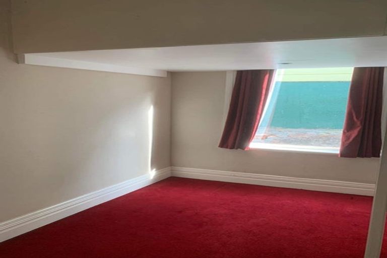 Photo of property in 6-10 Mudges Terrace, Newtown, Wellington, 6021