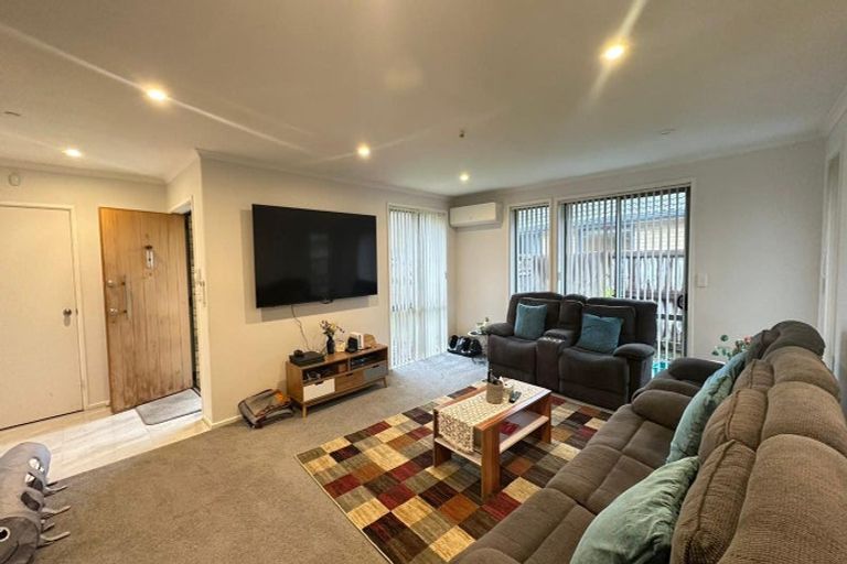 Photo of property in 4 Nobleman Place, Hamilton East, Hamilton, 3216