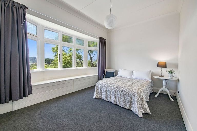 Photo of property in 25 Devon Street, Aro Valley, Wellington, 6021