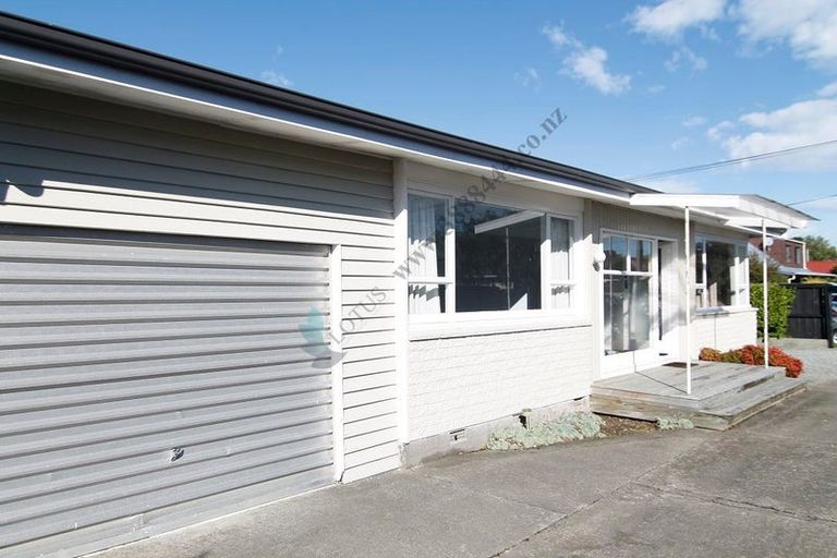 Photo of property in 39 Prestons Road, Redwood, Christchurch, 8051
