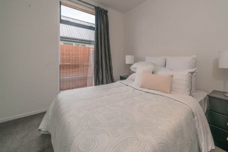 Photo of property in 21 Meyer Crescent, Halswell, Christchurch, 8025