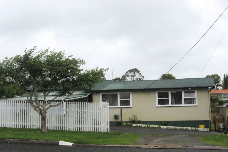 Photo of property in 2a Montgomery Avenue, Onerahi, Whangarei, 0110