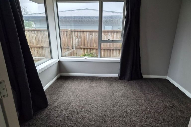 Photo of property in 100 Willryan Avenue, New Brighton, Christchurch, 8083