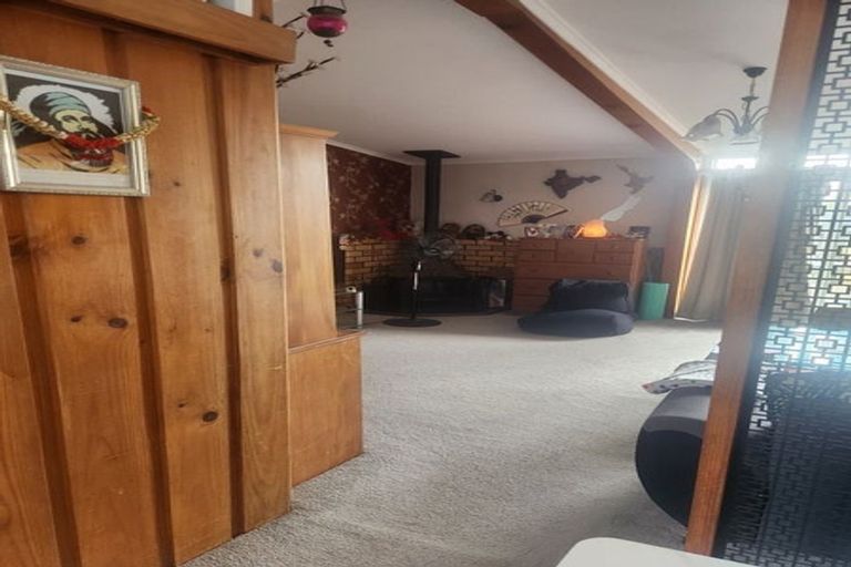 Photo of property in 80 Tiraumea Drive, Pakuranga, Auckland, 2010