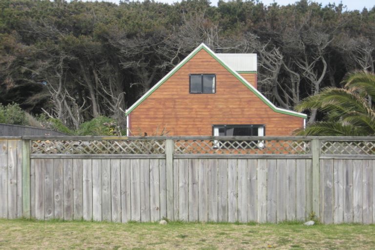 Photo of property in 9 Hydrabad Drive, Waitarere Beach, Levin, 5510