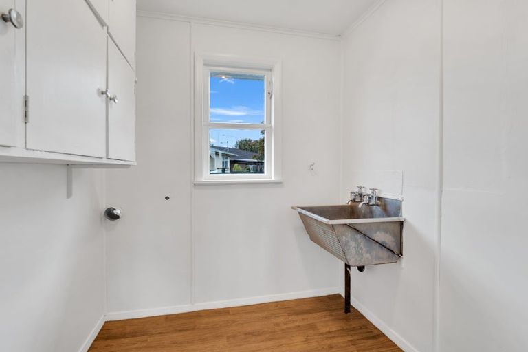 Photo of property in 168 Highbury Avenue, Highbury, Palmerston North, 4412