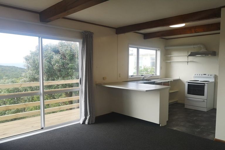 Photo of property in 64a Baylands Drive, Newlands, Wellington, 6037