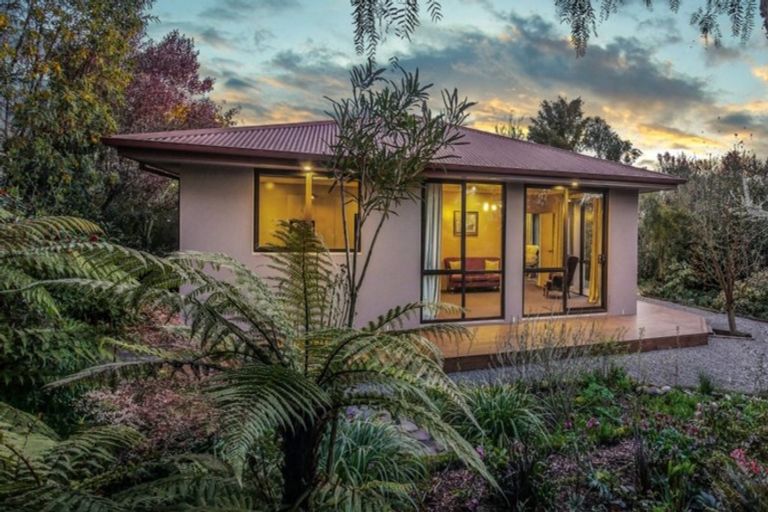 Photo of property in 30 Hawford Road, Opawa, Christchurch, 8023