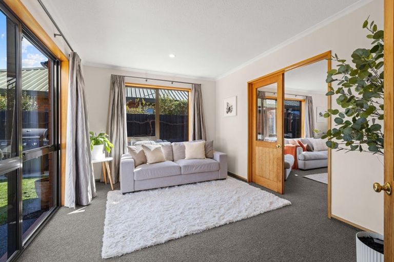 Photo of property in 184 Hawthornden Road, Avonhead, Christchurch, 8042