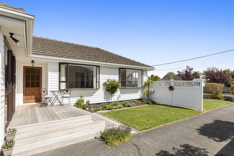 Photo of property in 14 Fatima Street, Redwood, Christchurch, 8051