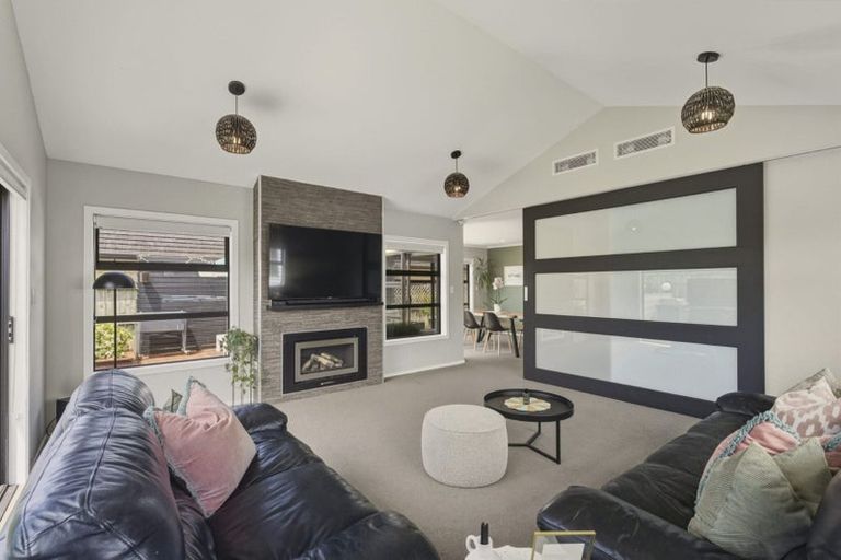 Photo of property in 9 Rawiri Drive, Bell Block, New Plymouth, 4312