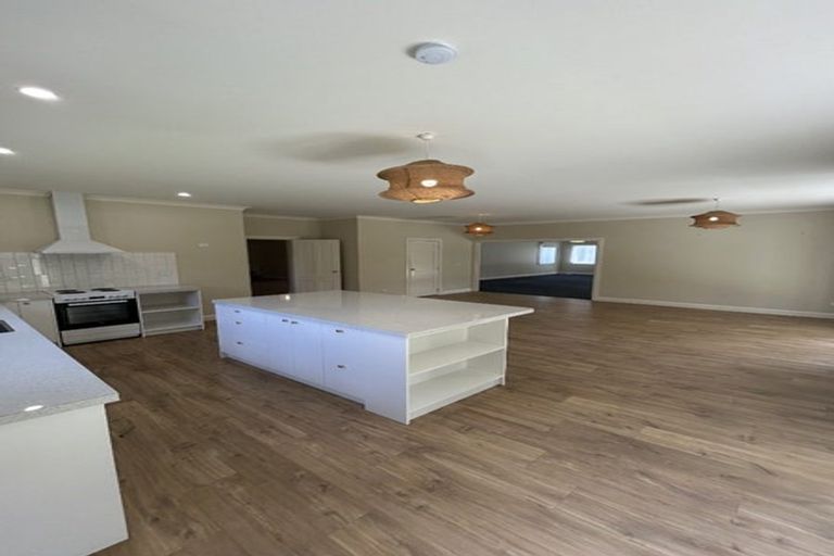 Photo of property in 6 Mckerrow Place, Featherston, 5710