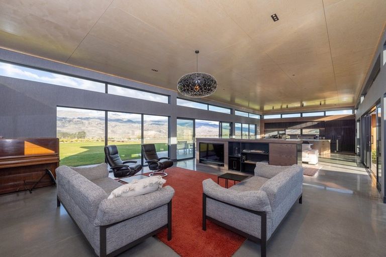 Photo of property in 875b Luggate-cromwell Road, Mount Pisa, Cromwell, 9383