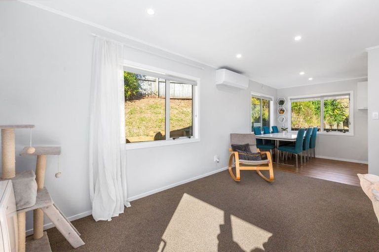 Photo of property in 60a Leicester Street, Cannons Creek, Porirua, 5024