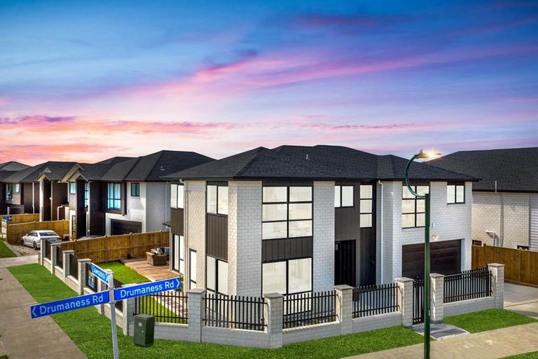 Photo of property in 15 Drumaness Road, Flat Bush, Auckland, 2019
