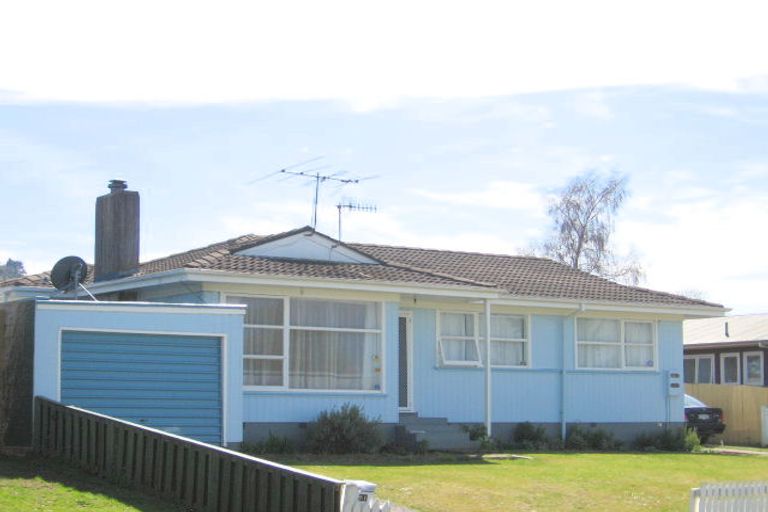 Photo of property in 51 Roger Street, Pukehangi, Rotorua, 3015