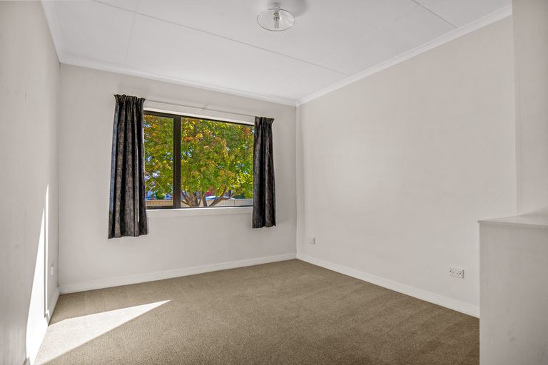 Photo of property in 37a Clutha Street, Alexandra, 9320