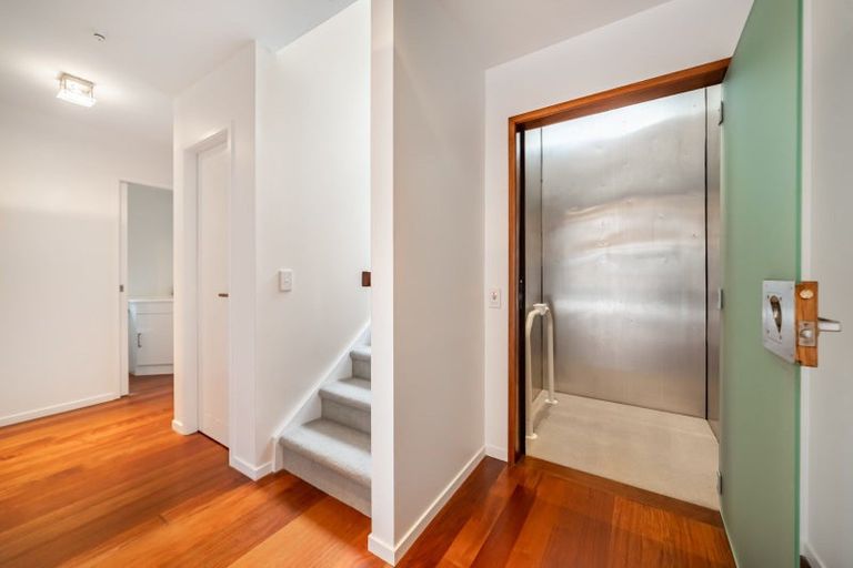 Photo of property in 74f Heretaunga Square, Silverstream, Upper Hutt, 5019