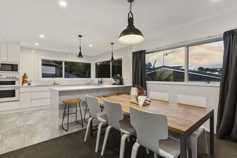 Photo of property in 50 Hadfield Street, Beach Haven, Auckland, 0626