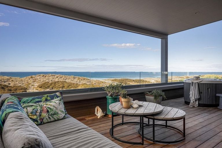 Photo of property in 357b Oceanbeach Road, Mount Maunganui, 3116