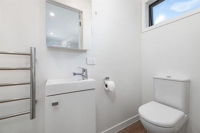 Photo of property in 31b Garelja Road, Henderson, Auckland, 0612