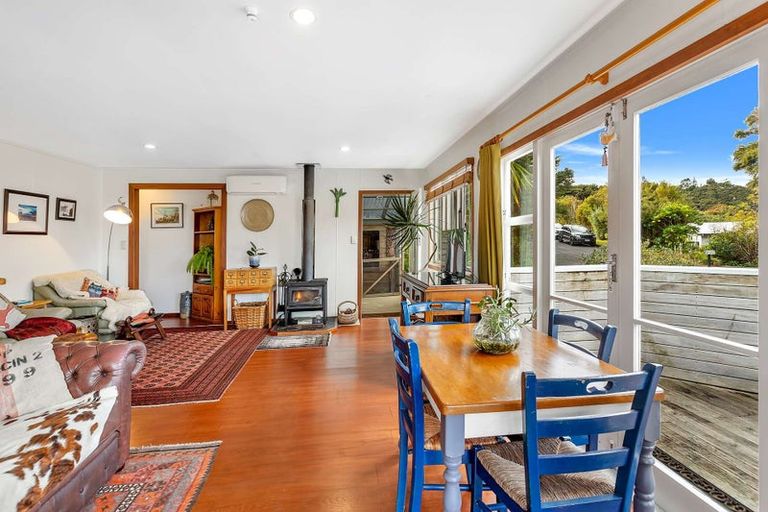 Photo of property in 24 Punga Place, Whitianga, 3510