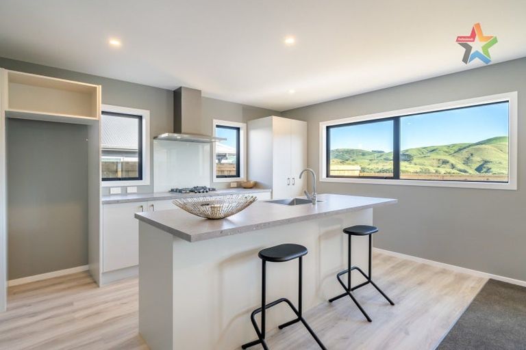 Photo of property in 9 Kairaumati Crescent, Kelson, Lower Hutt, 5010