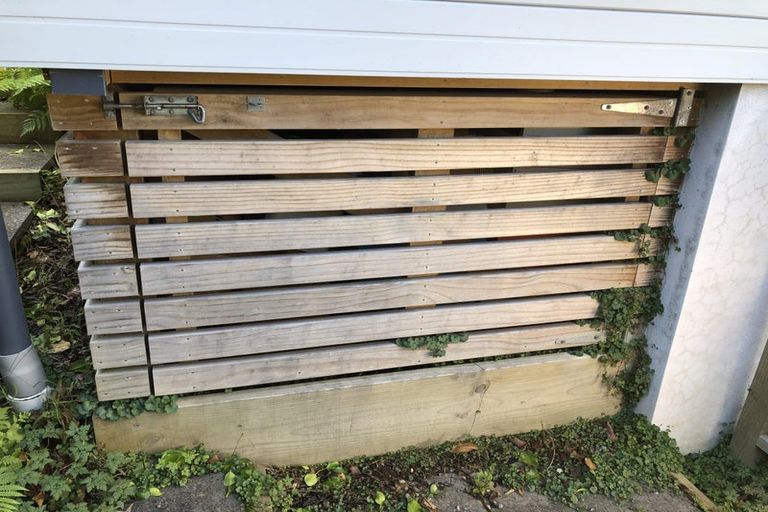 Photo of property in 1/220 Huatoki Street, Upper Vogeltown, New Plymouth, 4310