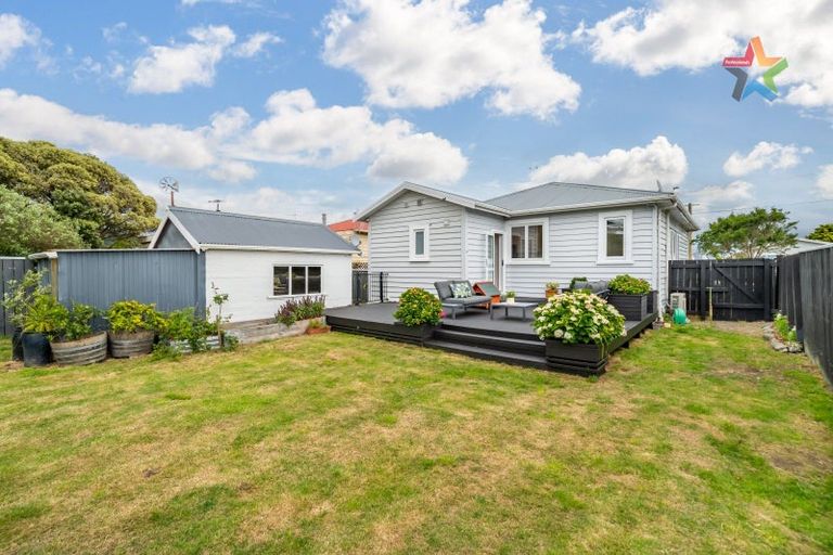 Photo of property in 51 York Street, Moera, Lower Hutt, 5010
