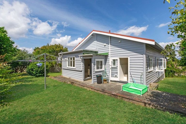 Photo of property in 4 Old Onerahi Road, Onerahi, Whangarei, 0110