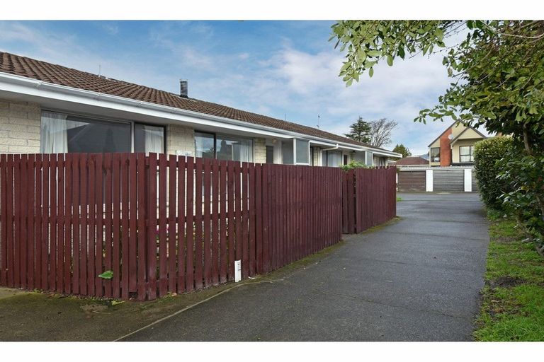 Photo of property in 3/40 Fairfield Avenue, Addington, Christchurch, 8024