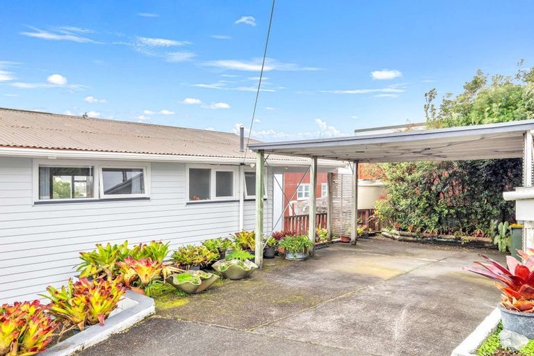 Photo of property in 9 Norfolk Road, Stanmore Bay, Whangaparaoa, 0932
