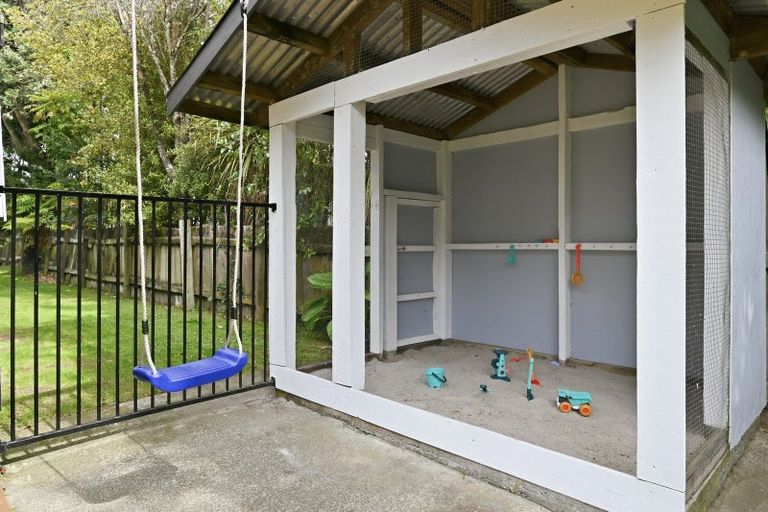 Photo of property in 11 John Road, Fairy Springs, Rotorua, 3015