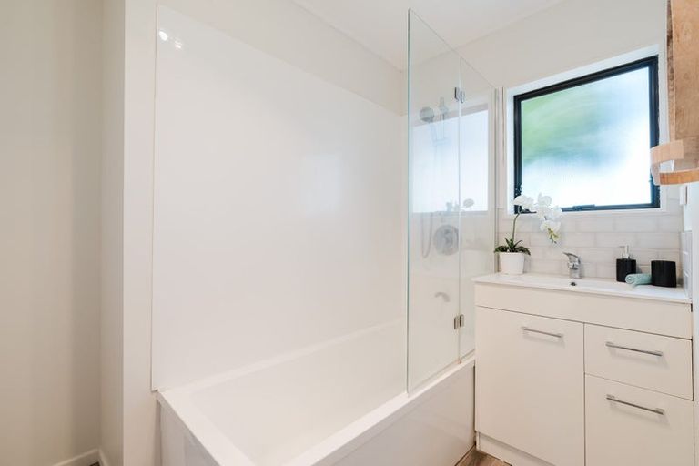 Photo of property in 10c Frances Street, Hamilton East, Hamilton, 3216