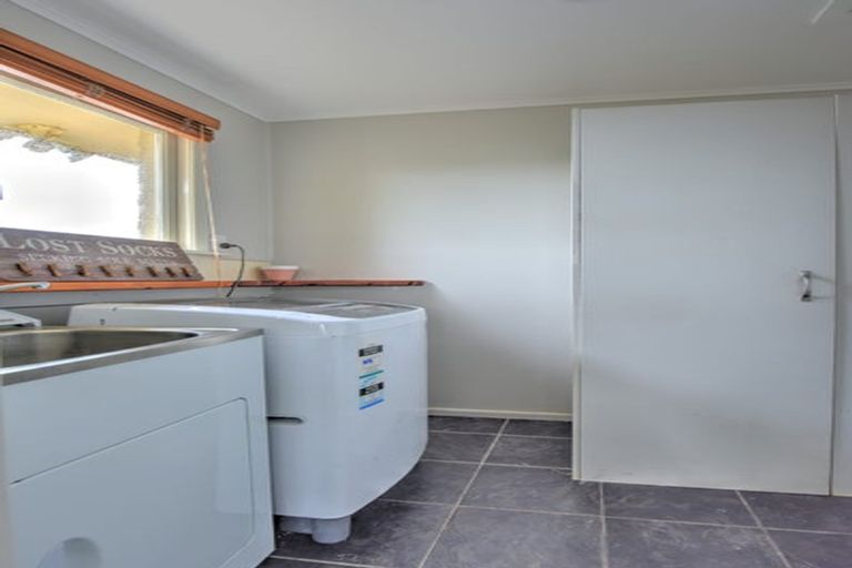 Photo of property in 8 Kiwi Street, East Gore, Gore, 9710