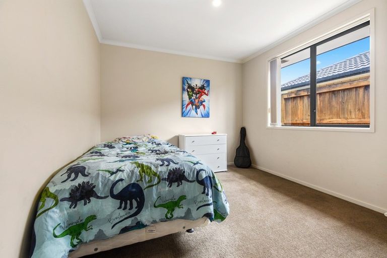 Photo of property in 42 Winchester Place, Rototuna North, Hamilton, 3210