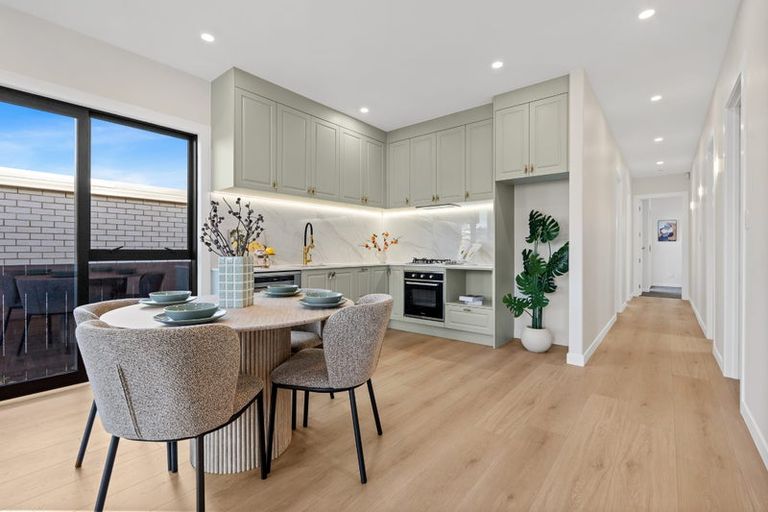 Photo of property in 32 Mahinga Kai Road, Orewa, 0931