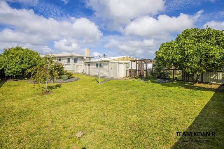 Photo of property in 21 Orchard Rise, Rosehill, Papakura, 2113
